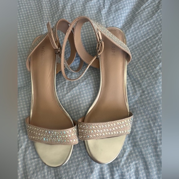 Maripe Women's Tan and Silver dress Sandals - Picture 2 of 4